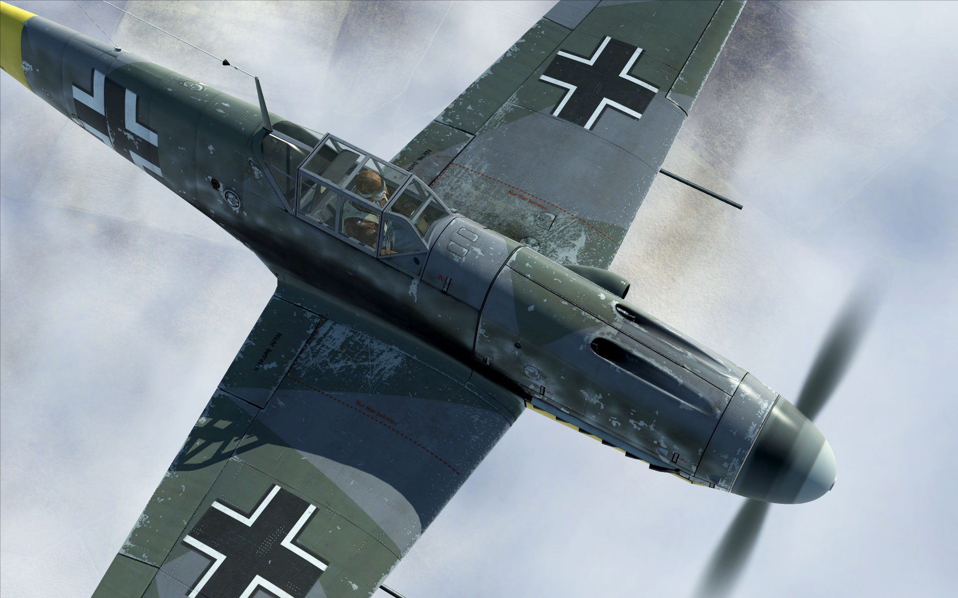 A closeup of a Bf109G-2