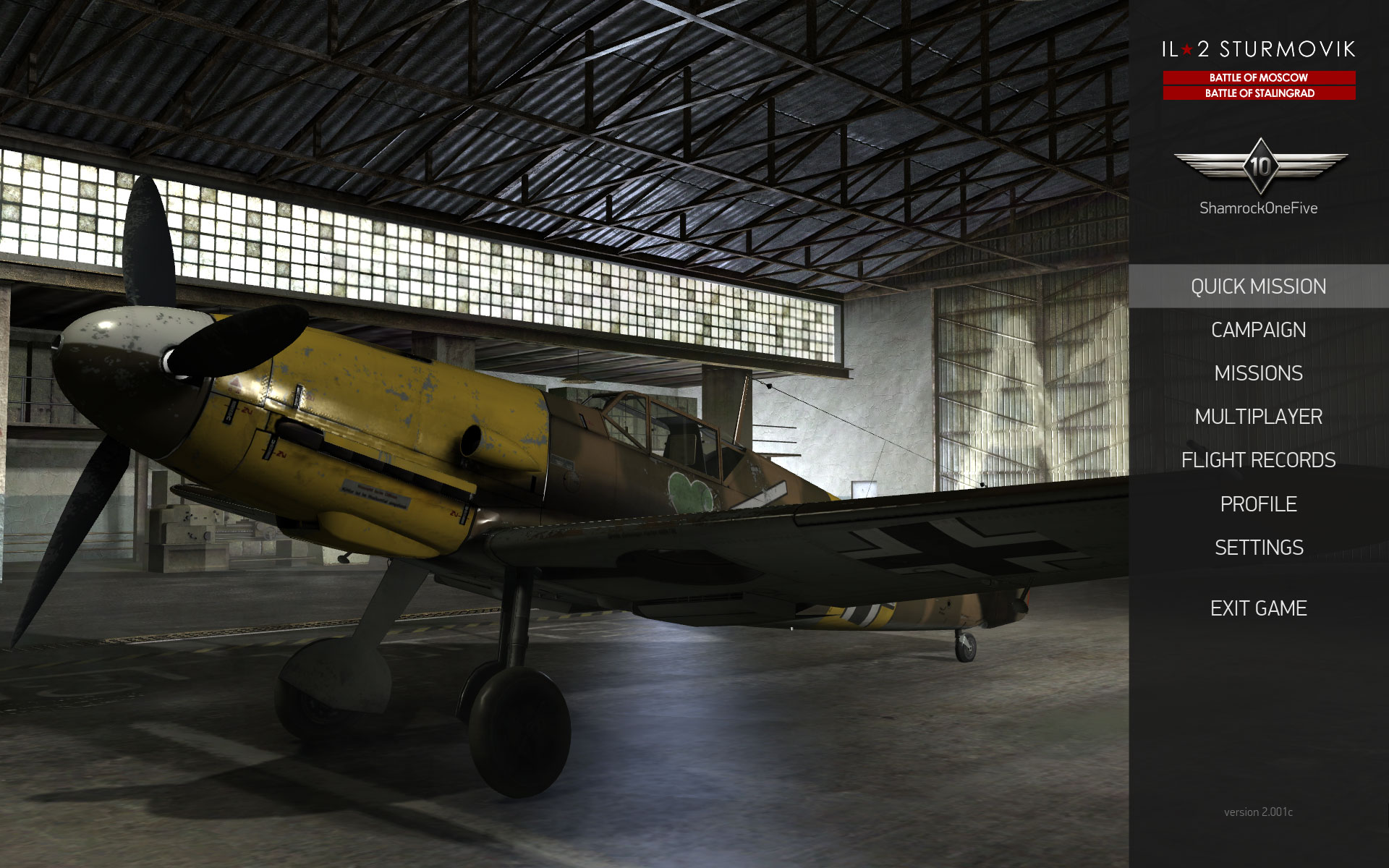 bom-me109inthehangar