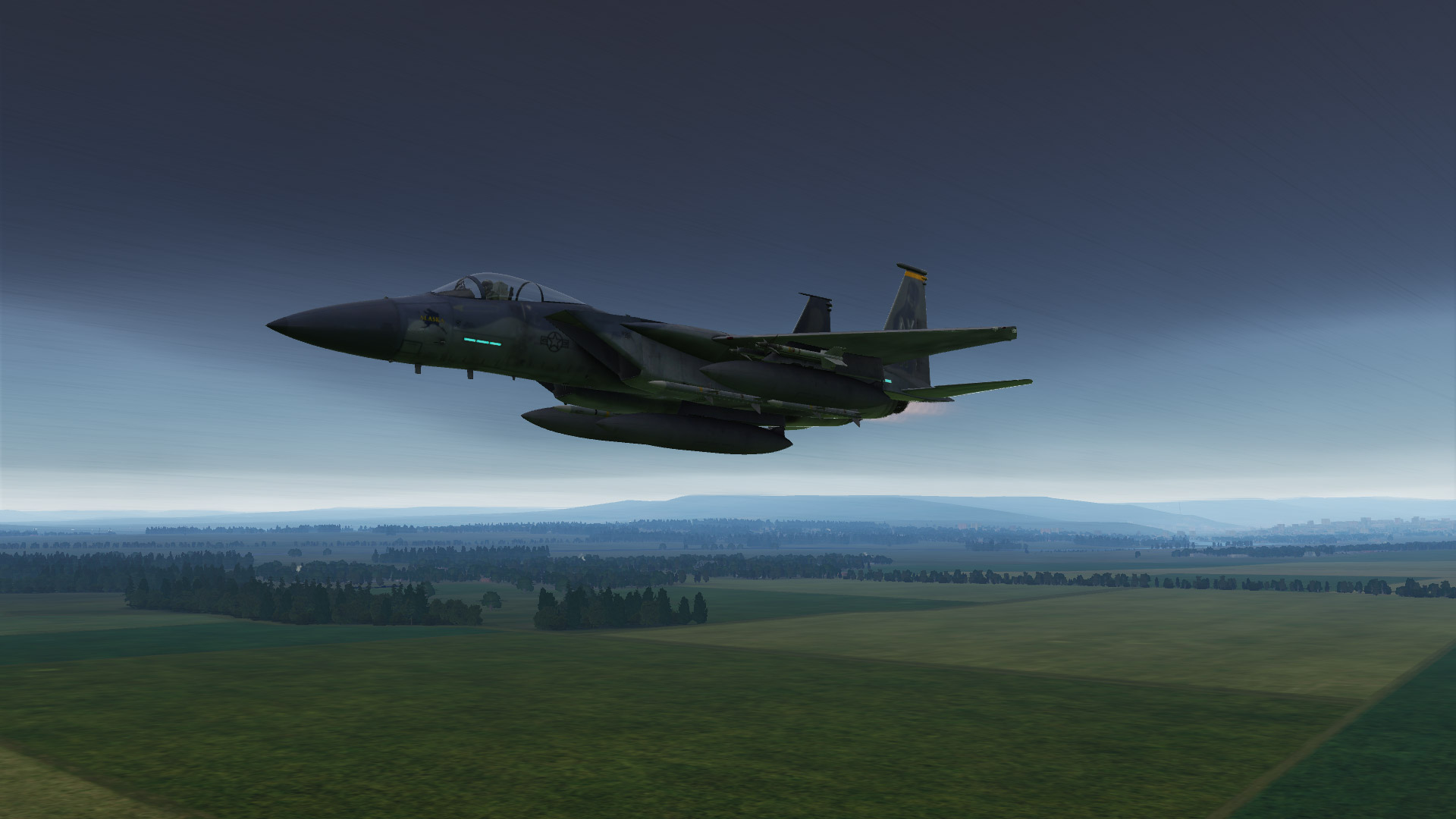 F15-tip-of-the-storm